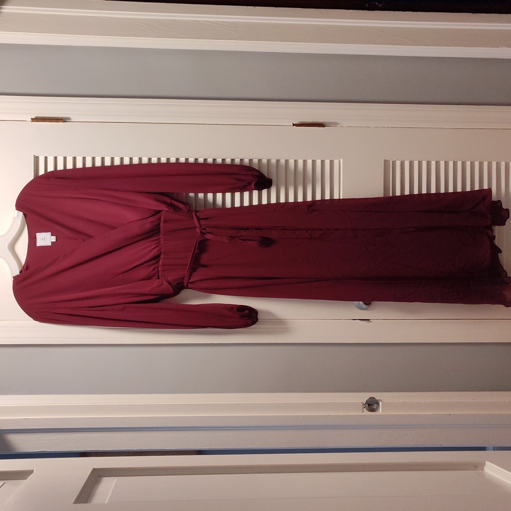 DB Studio Long Sleeve Bridesmaid Dress, Burgundy, Size: 20, Only worn once